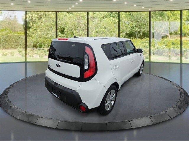 2016 Kia Soul Base