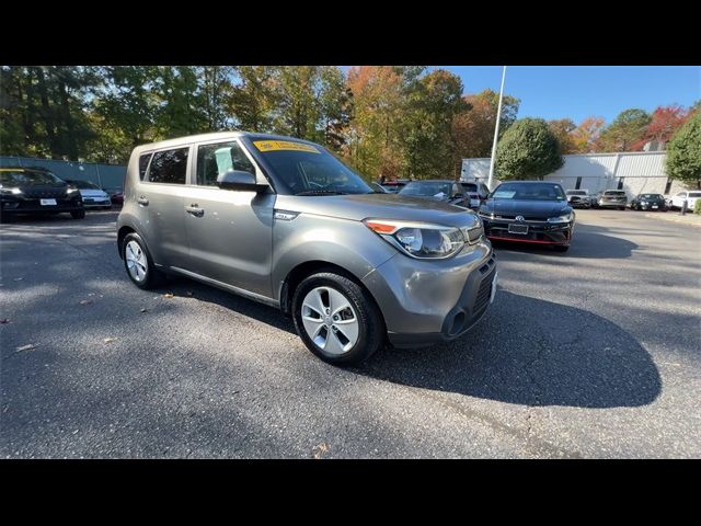 2016 Kia Soul Base