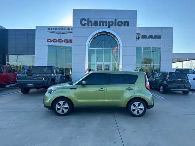 2016 Kia Soul Base