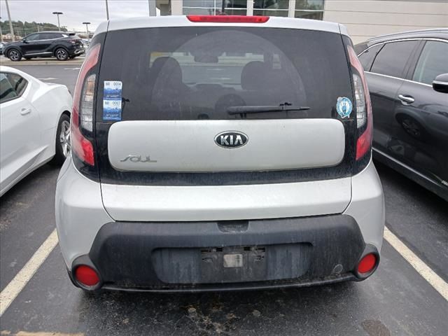 2016 Kia Soul Base