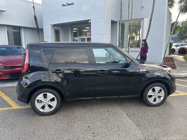 2016 Kia Soul Base