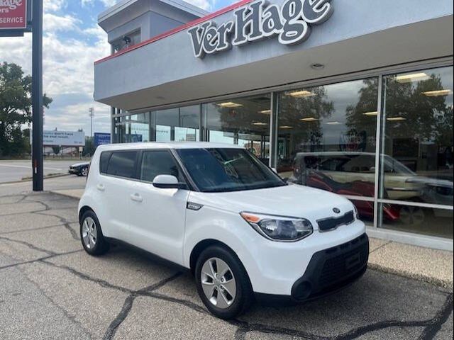 2016 Kia Soul Base