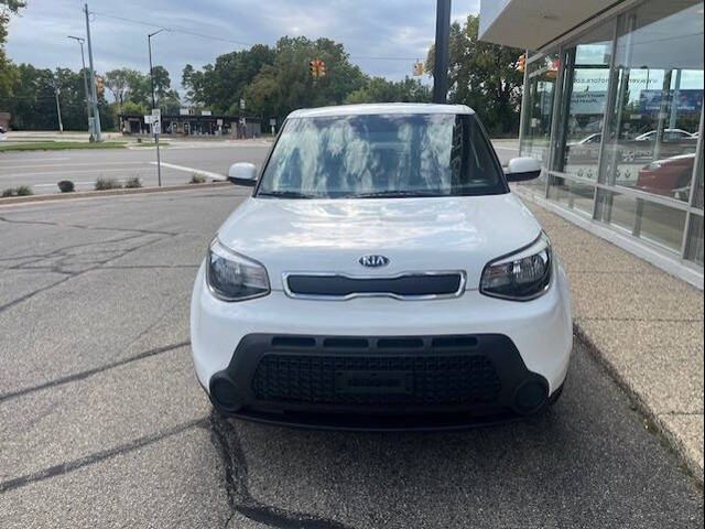 2016 Kia Soul Base