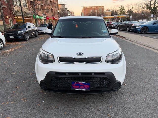 2016 Kia Soul Base