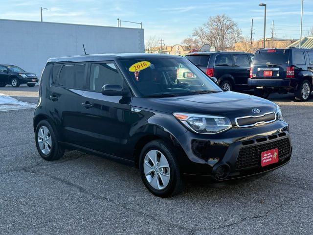 2016 Kia Soul Base