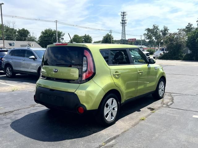 2016 Kia Soul Base