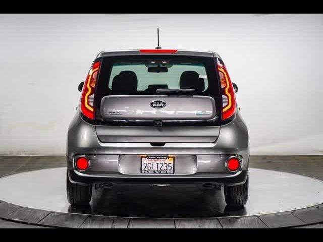 2016 Kia Soul EV Base