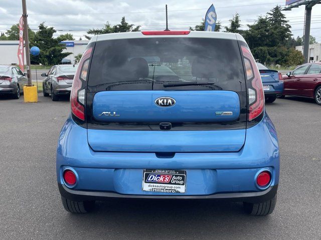 2016 Kia Soul EV Base