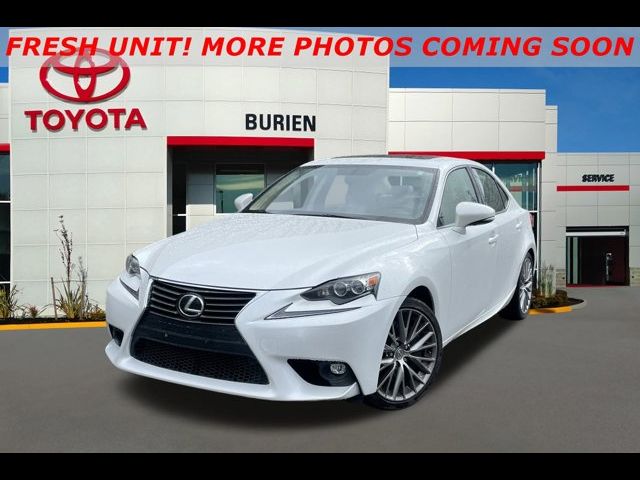 2016 Lexus IS 300