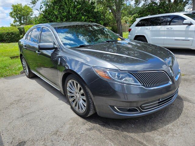 2016 Lincoln MKS Base