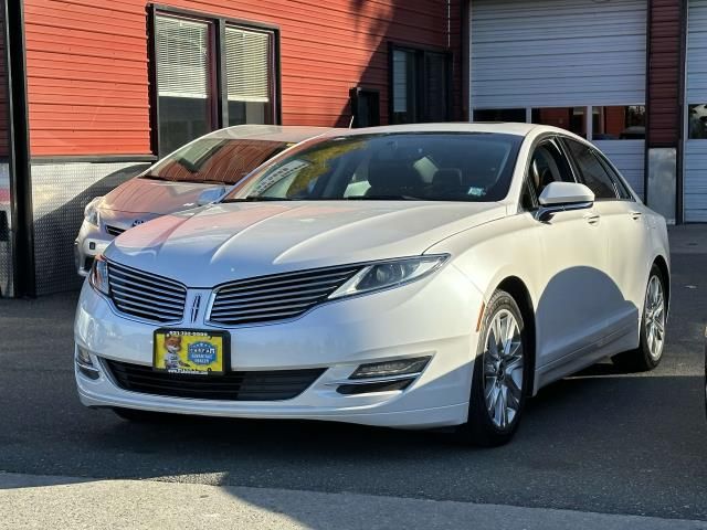 2016 Lincoln MKZ Base