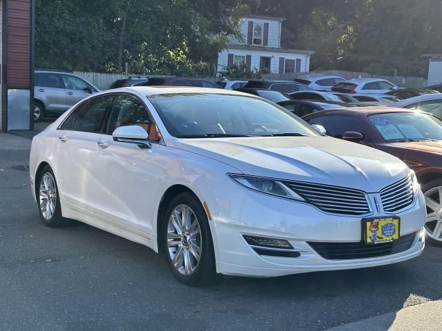 2016 Lincoln MKZ Base