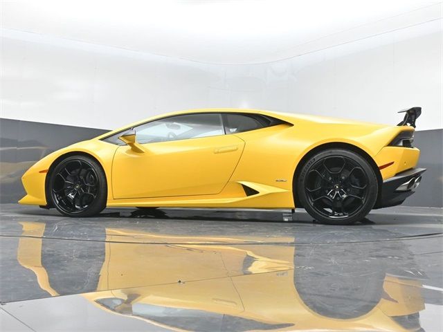 2016 Lamborghini Huracan LP 610-4