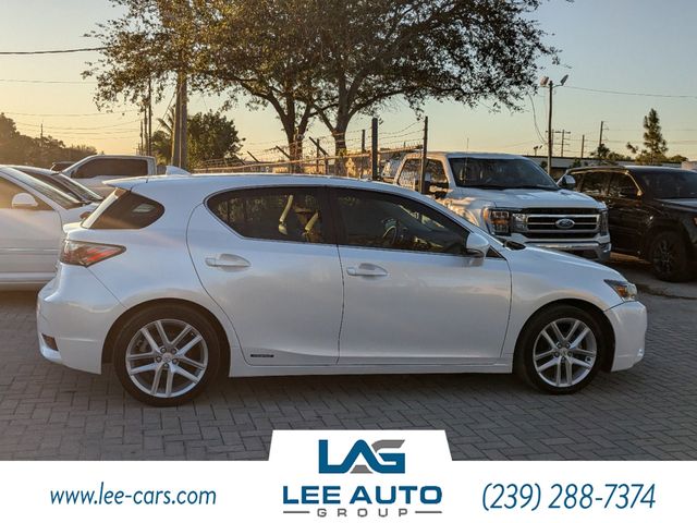 2016 Lexus CT Hybrid 200h