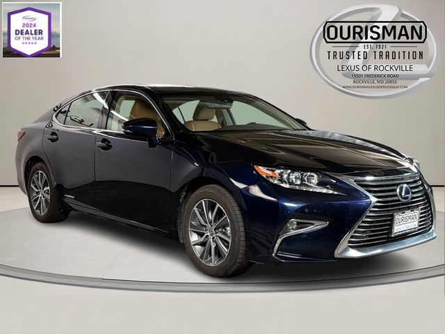 2016 Lexus ES Hybrid 300h
