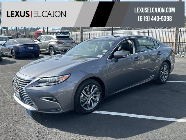 2016 Lexus ES Hybrid 300h