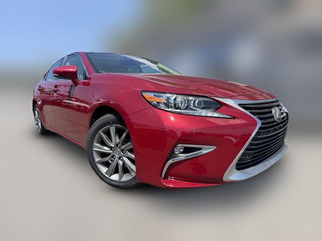2016 Lexus ES Hybrid 300h