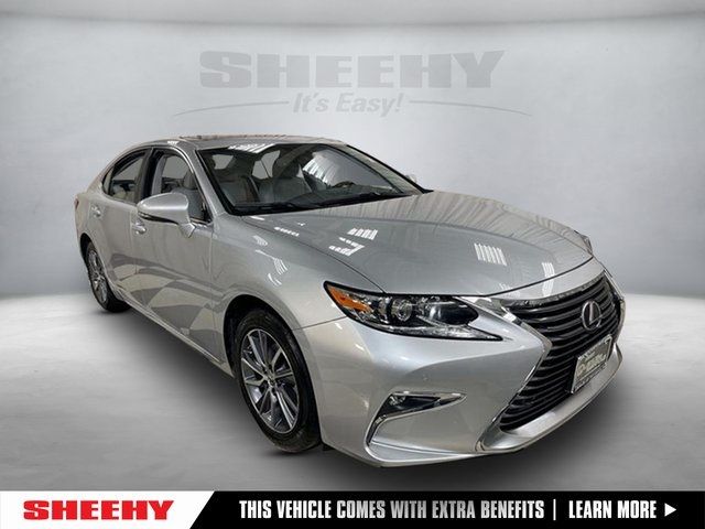 2016 Lexus ES Hybrid 300h