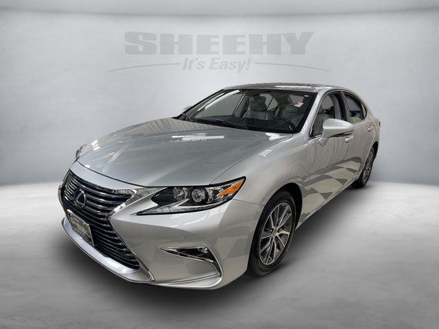 2016 Lexus ES Hybrid 300h