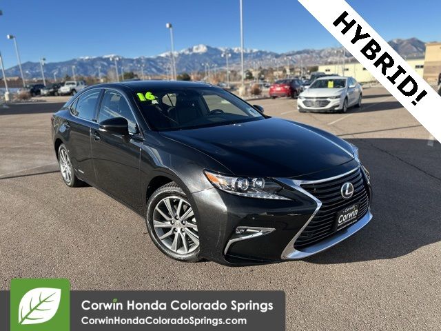 2016 Lexus ES Hybrid 300h