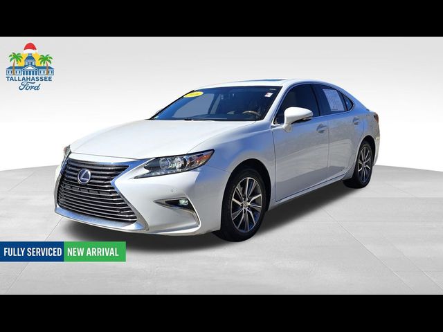 2016 Lexus ES Hybrid 300h