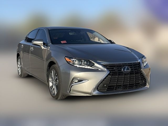 2016 Lexus ES Hybrid 300h