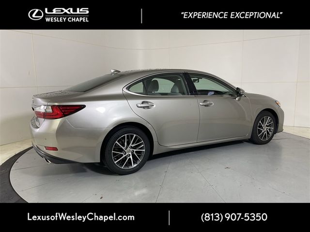 2016 Lexus ES 350