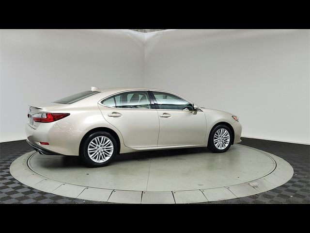 2016 Lexus ES 350