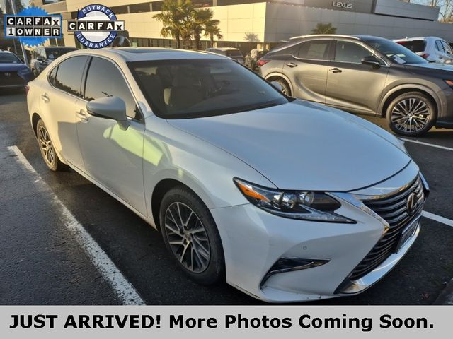 2016 Lexus ES 350