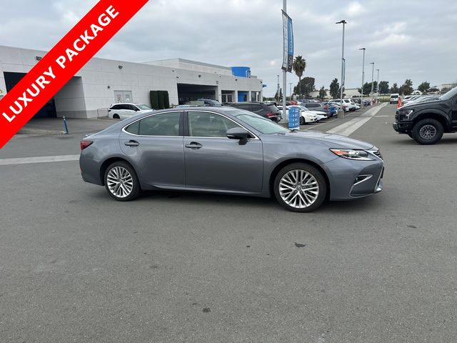 2016 Lexus ES 350