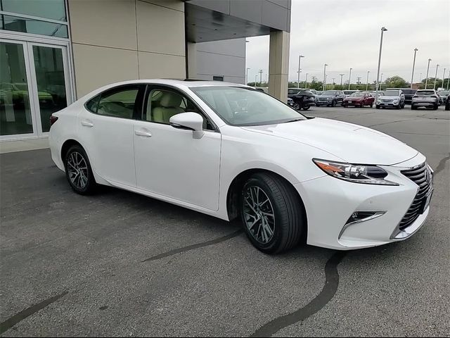 2016 Lexus ES 350