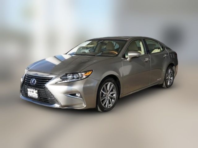 2016 Lexus ES Hybrid 300h