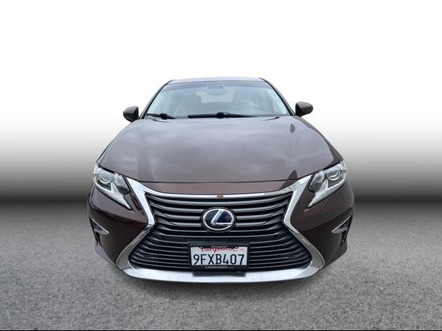 2016 Lexus ES Hybrid 300h