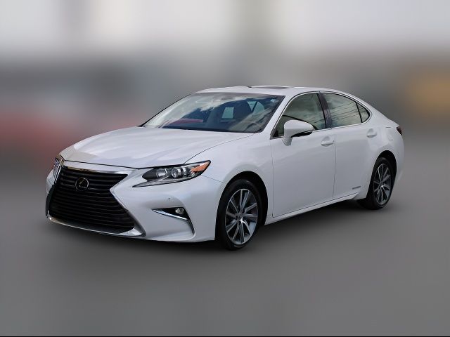 2016 Lexus ES Hybrid 300h