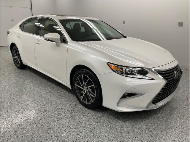 2016 Lexus ES 350