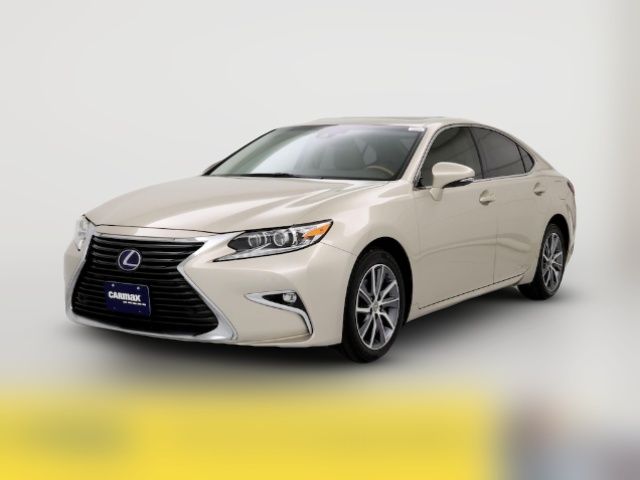 2016 Lexus ES Hybrid 300h