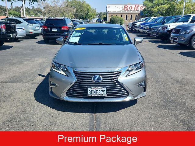 2016 Lexus ES Hybrid 300h