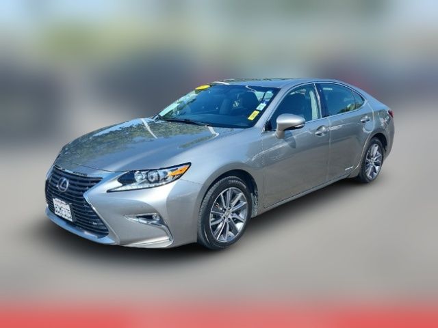 2016 Lexus ES Hybrid 300h