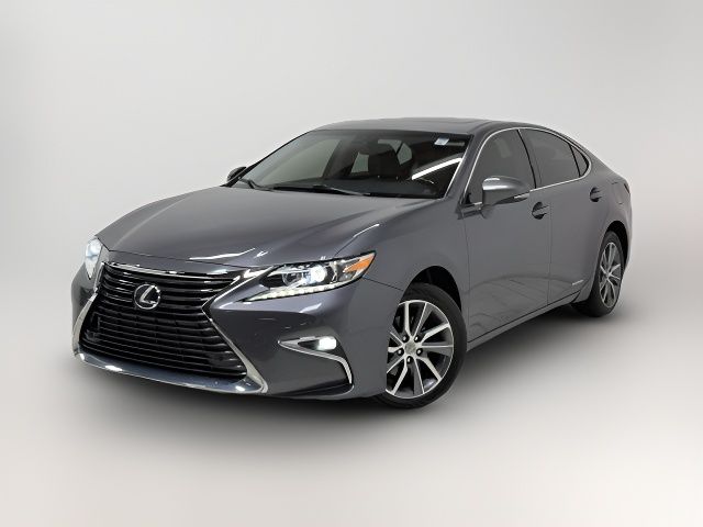 2016 Lexus ES Hybrid 300h