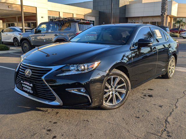 2016 Lexus ES Hybrid 300h