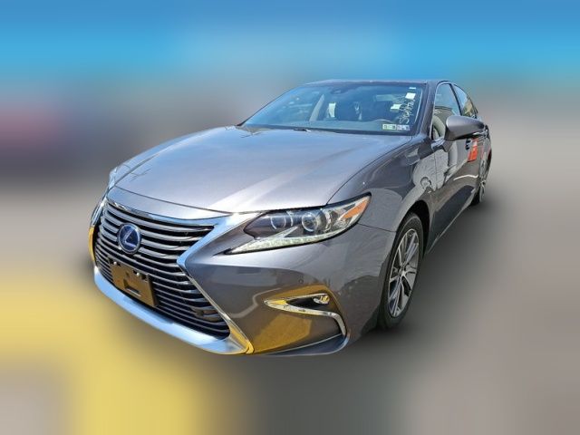 2016 Lexus ES Hybrid 300h