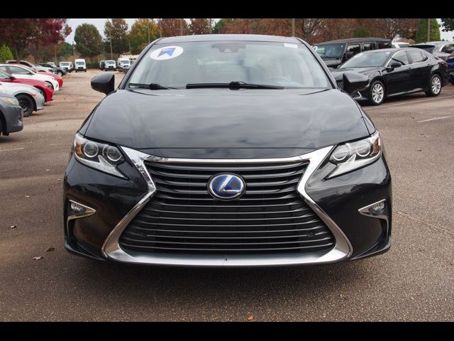 2016 Lexus ES Hybrid 300h