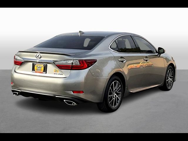 2016 Lexus ES 350