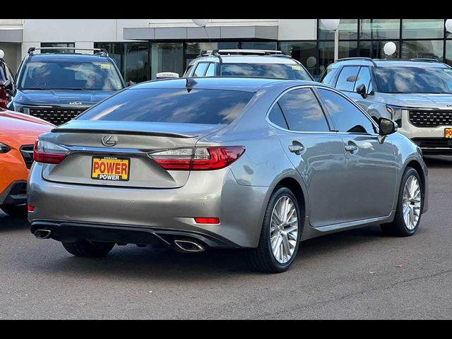 2016 Lexus ES 350