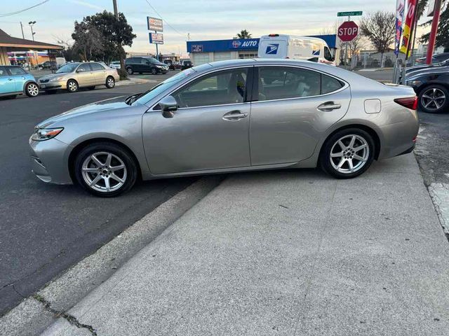 2016 Lexus ES 350