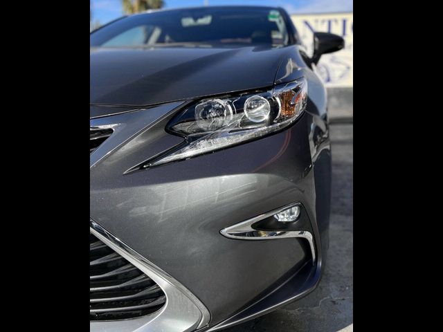 2016 Lexus ES 350