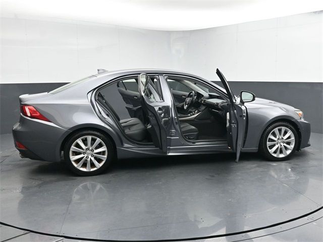 2016 Lexus IS 200t
