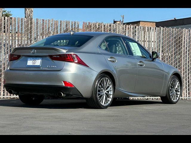 2016 Lexus IS 200t