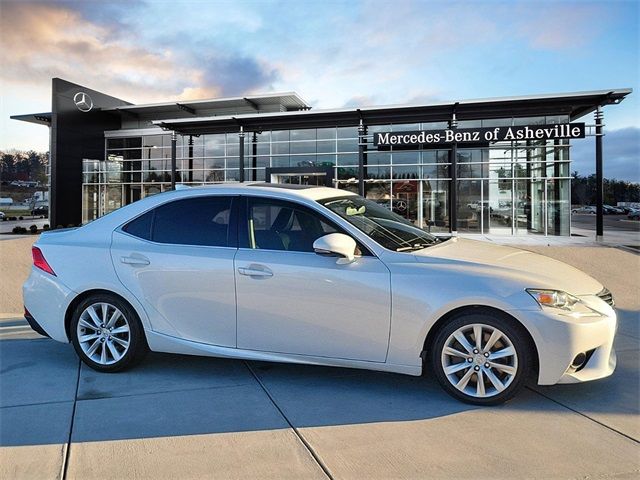 2016 Lexus IS 200t