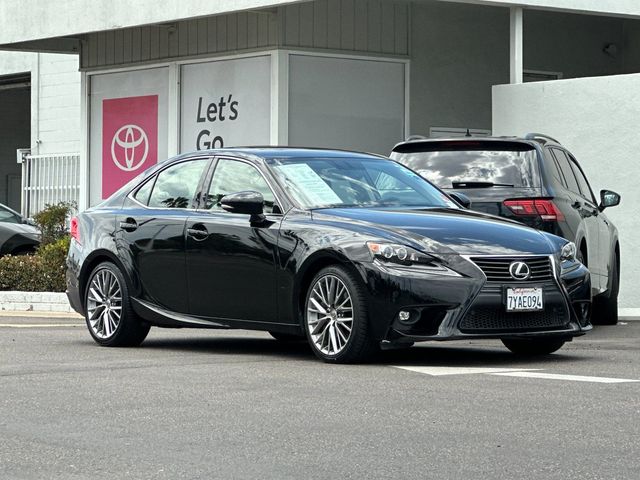 2016 Lexus IS 200t